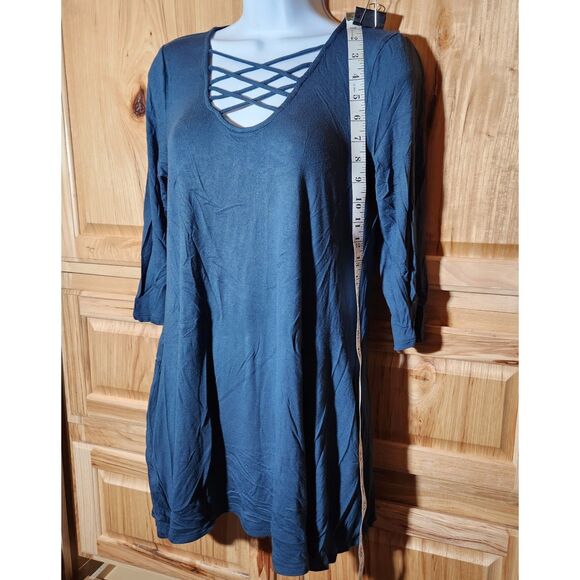 Maurices Blue Tunic Top – Women’s Medium – Crisscross Neckline - Picture 2 of 7